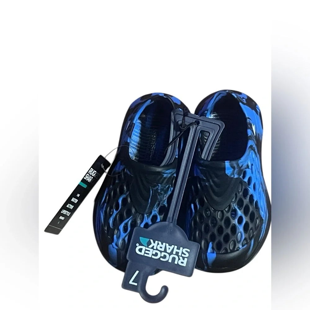 NWT Rugged Shark Toddler Boys Water Shoes Slip-On Black Blue Koi Size 7 - Picture 8 of 10